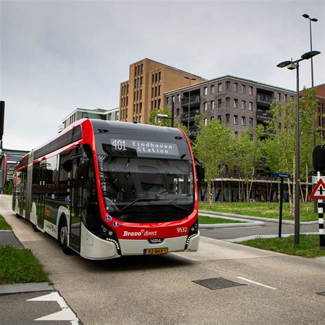 airport shuttle eindhoven.